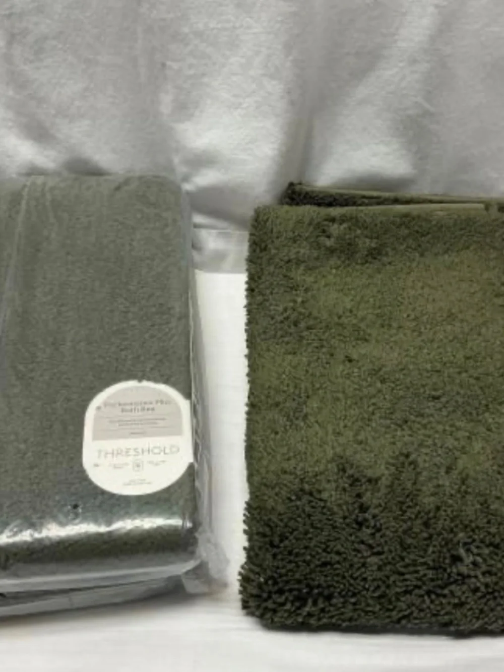 Bath rug